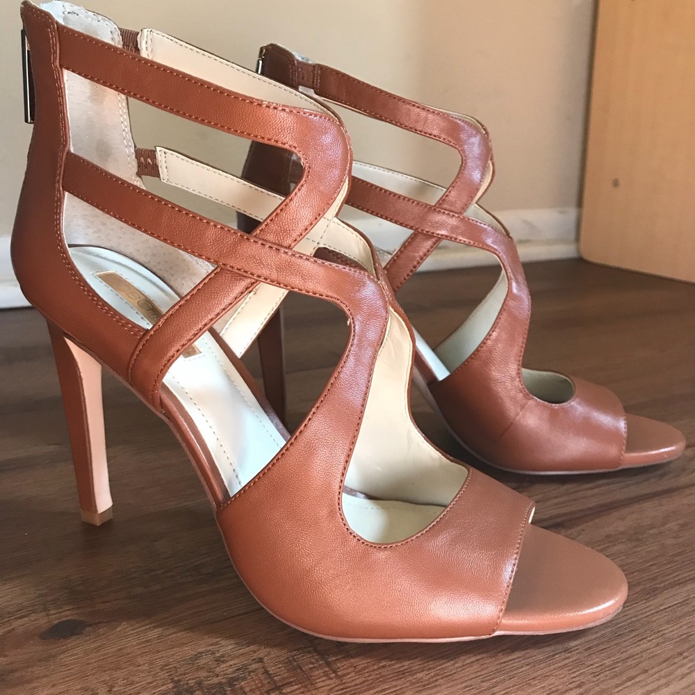 Brand New Toffee BCBG Heels